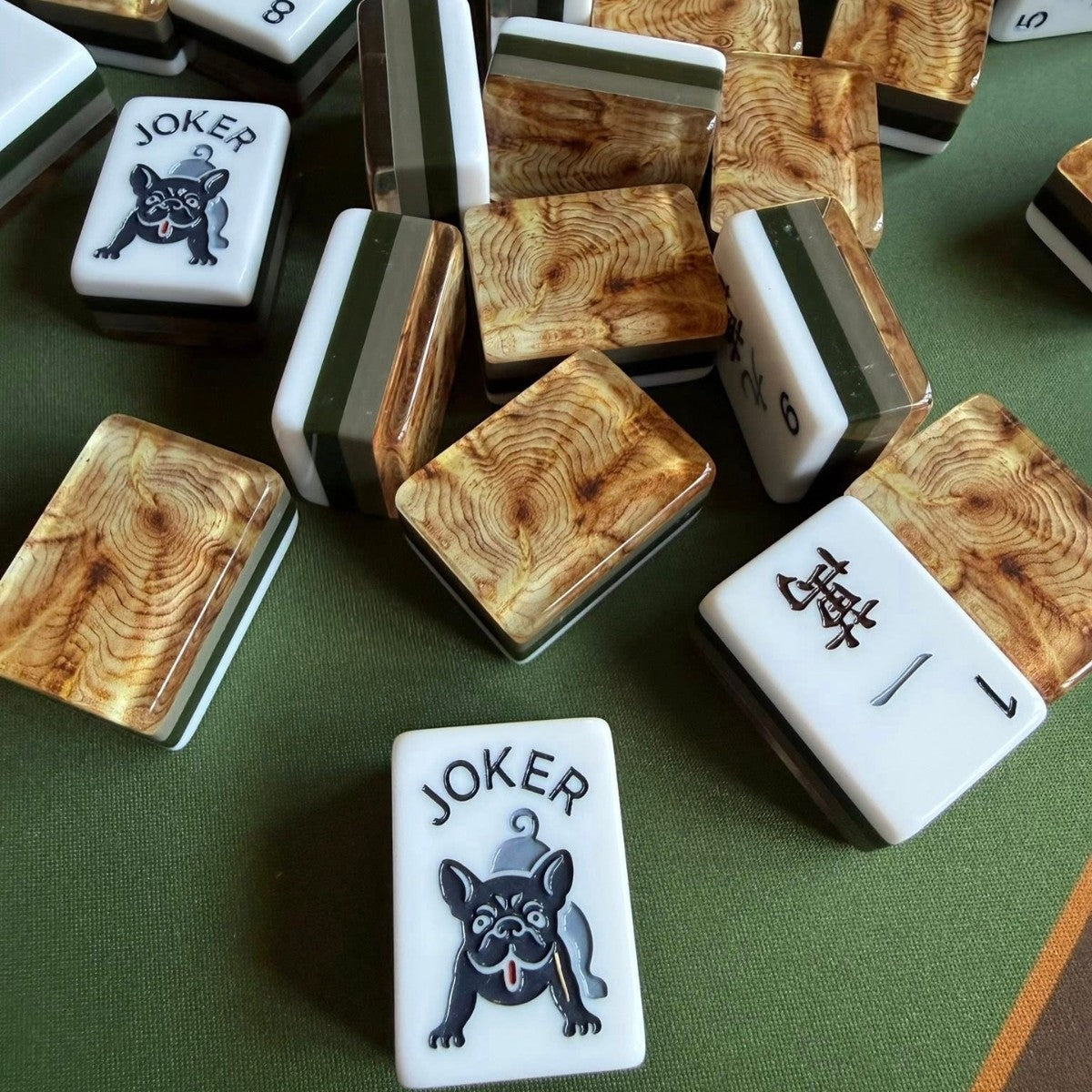 Frenchie Luxury American Mahjong Set - French Bulldog Jokers & Amber Woodgrain Backs, 160-Tile Complete Kit