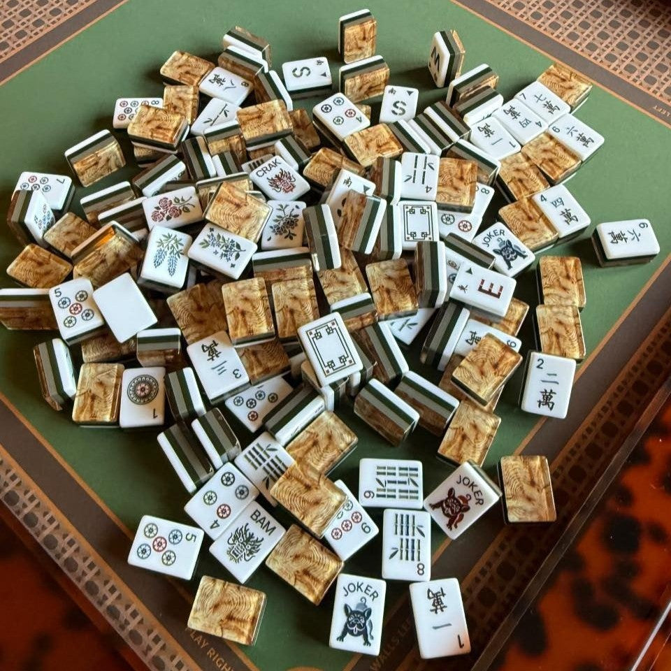 Frenchie Luxury American Mahjong Set - French Bulldog Jokers & Amber Woodgrain Backs, 160-Tile Complete Kit