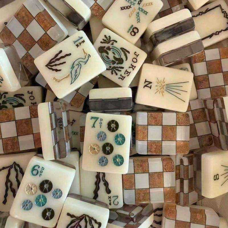 Retro Checkerboard American Mahjong Set - Amber Mosaic Backs, 160-Tile Complete Kit